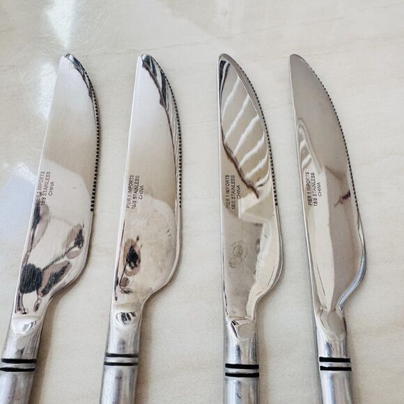 4pc Pier 1 Steak Knife 9” 18/8 Stainless Serrated Satin Ribbed/Bamboo Handle - Picture 4 of 8
